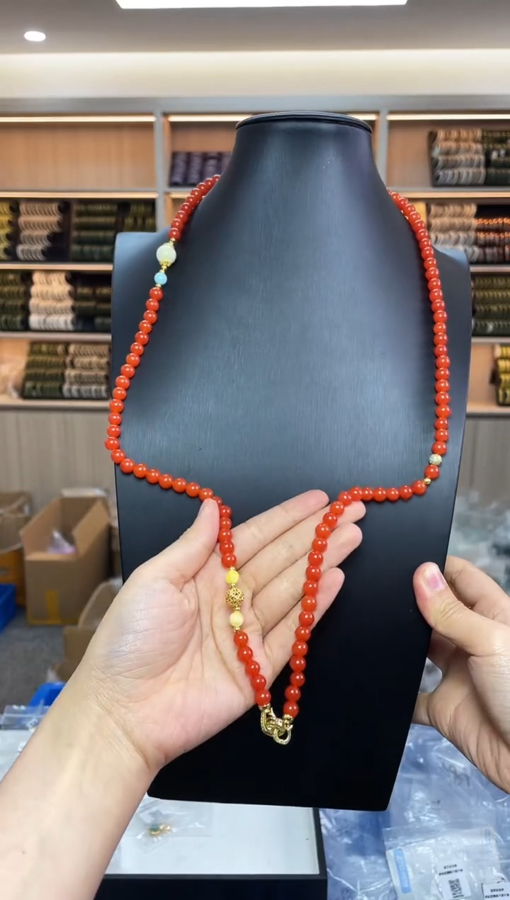 【闪购商品】南红玛瑙`未镶嵌多样性发一件 