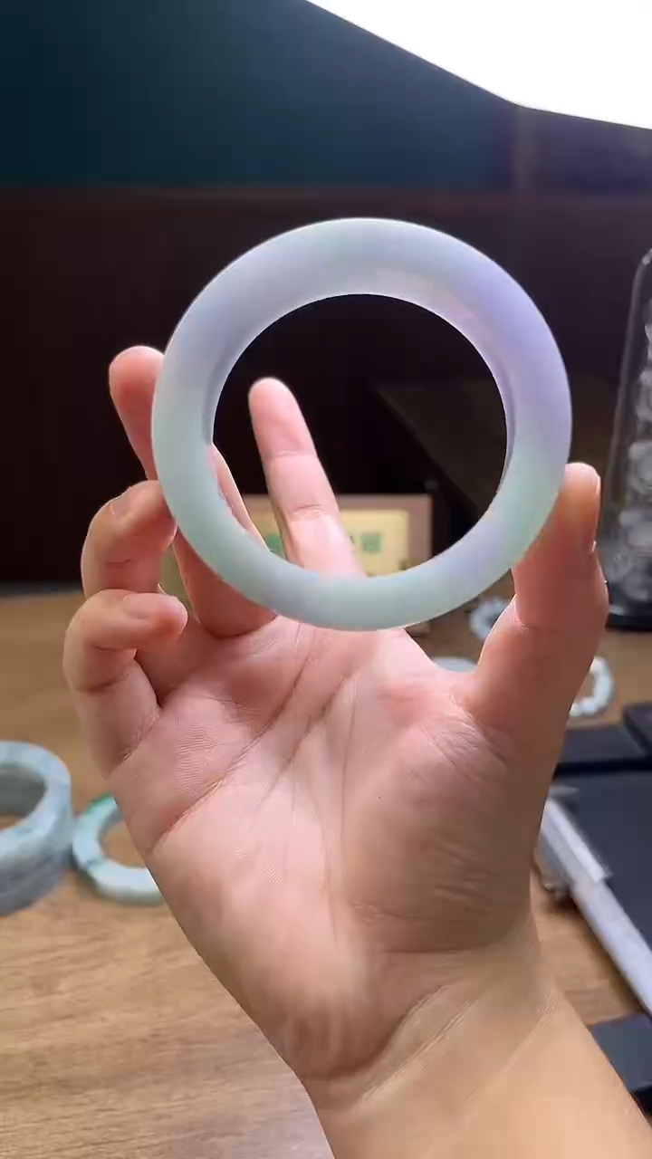 未镶嵌手镯定制翡翠酒*定制
