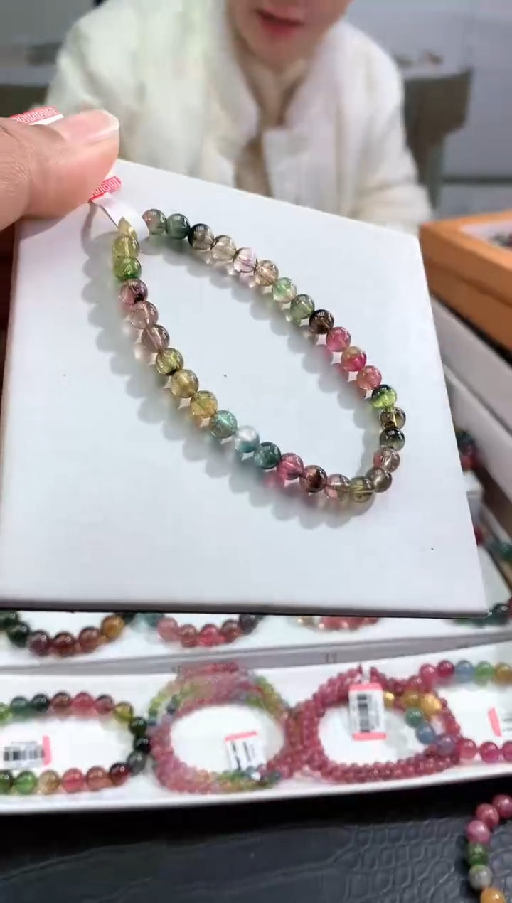【闪购商品】碧玺手串未镶嵌多样性发一条