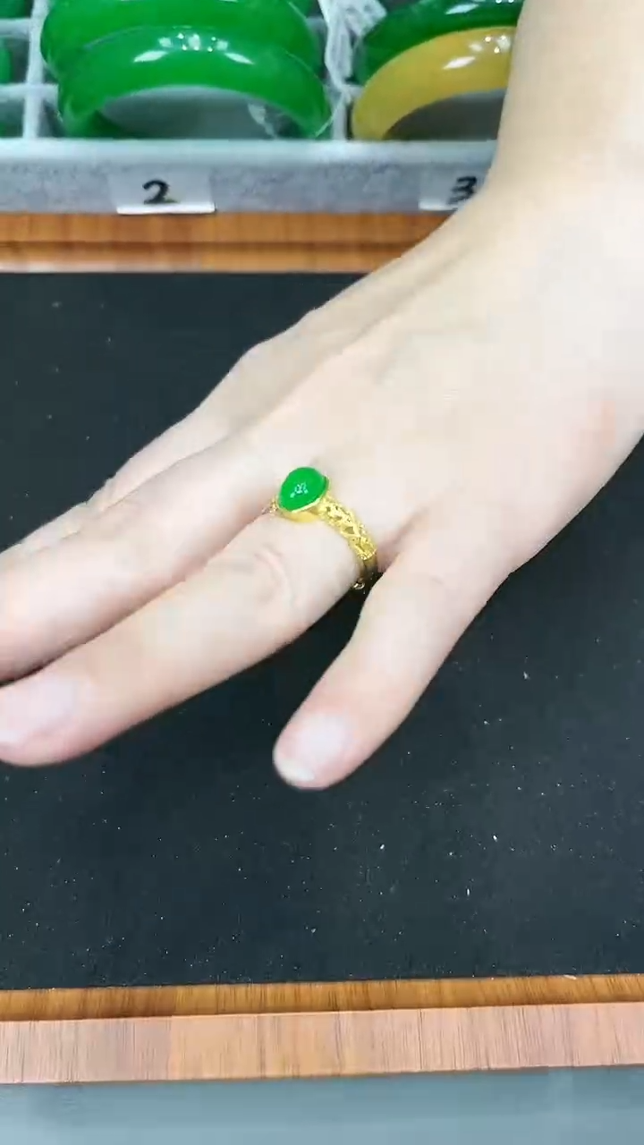 【闪购商品】翡翠戒指未镶嵌s62 正阳绿蛋面戒指