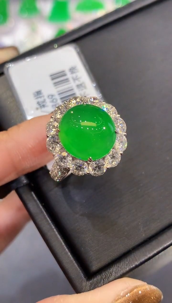 18K金镶嵌戒指翡翠家**6SY多样性发其一