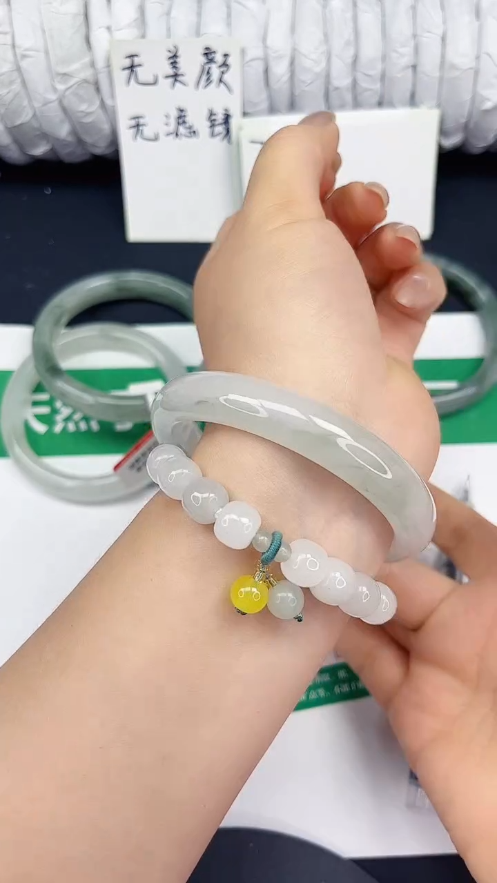 未镶嵌手镯石英质玉218-62/63