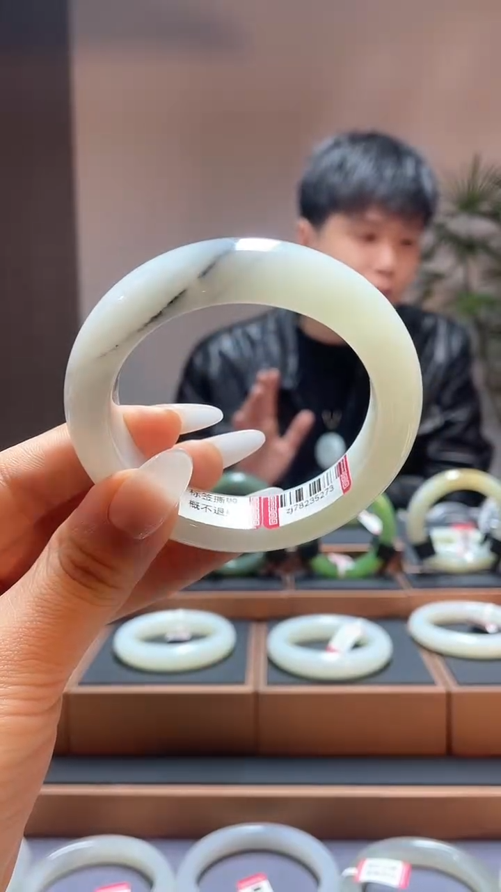 【闪购商品】和田玉手镯未镶嵌58青花78235273