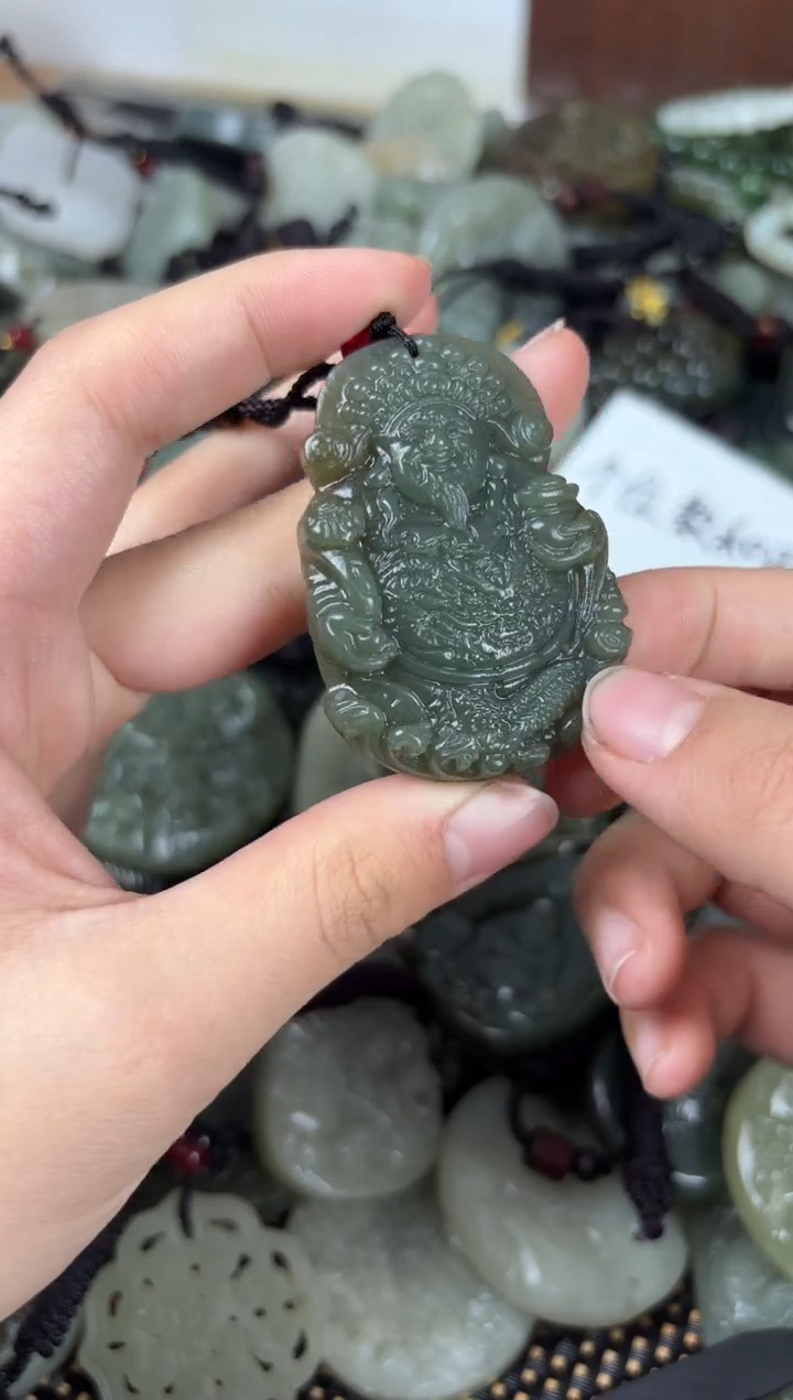 【闪购商品】和田玉颈饰未镶嵌1