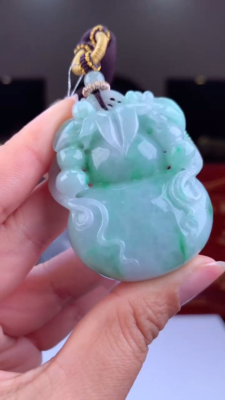 【闪购商品】定制翡翠未镶嵌天然A货翡翠（拍一发一)