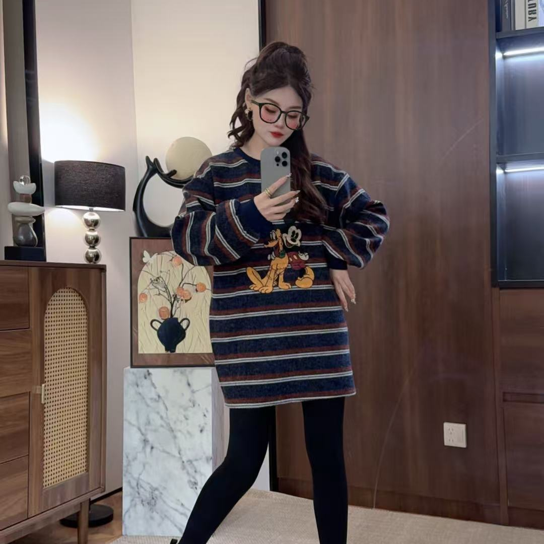 常规印花中长款刺绣长袖圆领T恤拼接休闲打底时尚