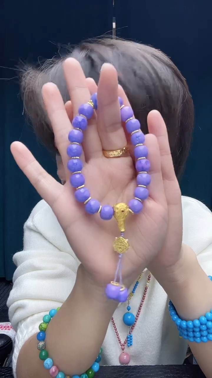 珍藏特色绿色高瓷