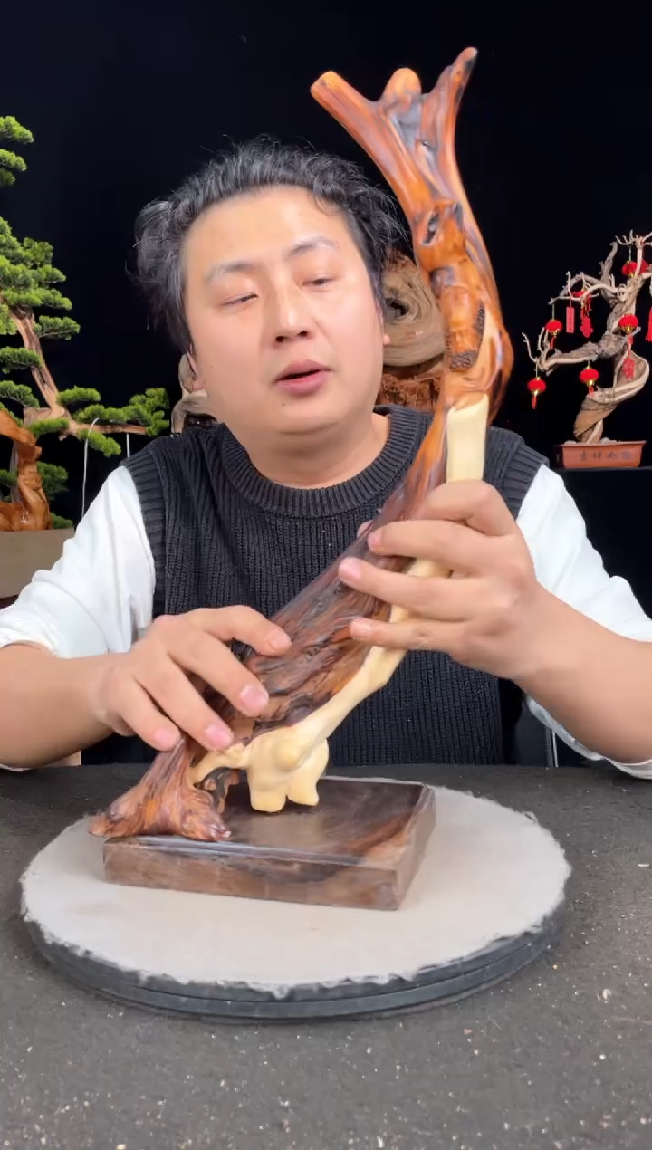 【闪购商品】柏木（崖柏）其他手工摆件,先抢先得!