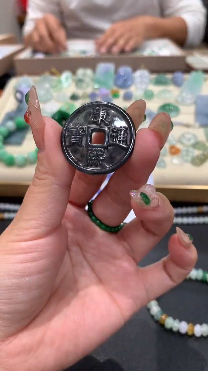 【闪购商品】定制翡翠未镶嵌翡翠