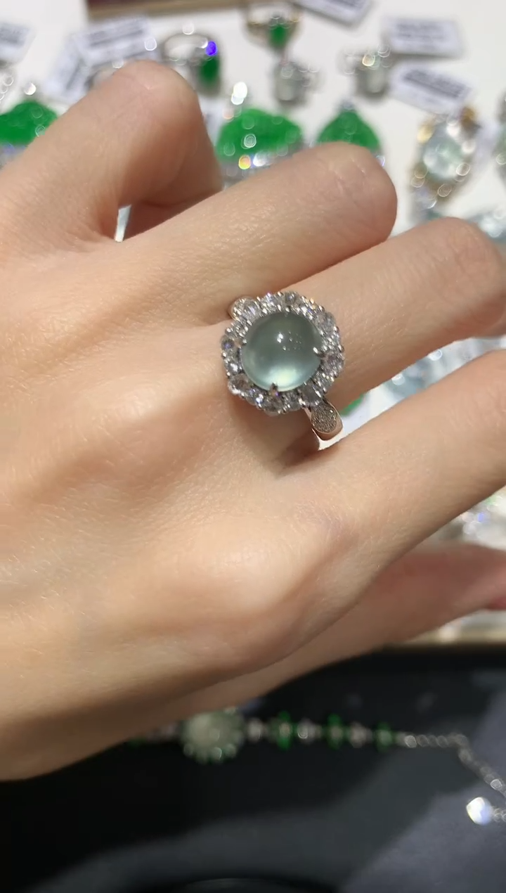 【闪购商品】翡翠吊坠(不含链)18K金镶嵌团购2