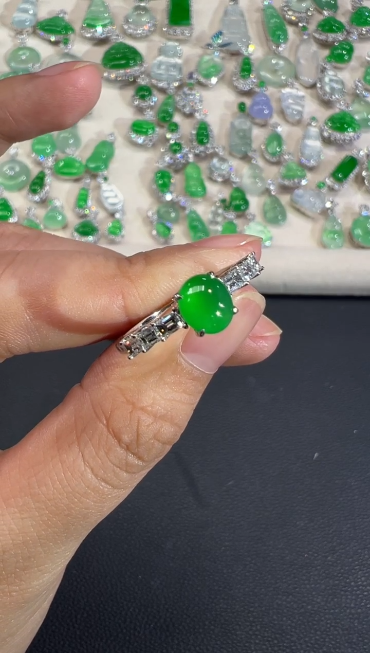 18K金镶嵌戒指翡翠B361|19800