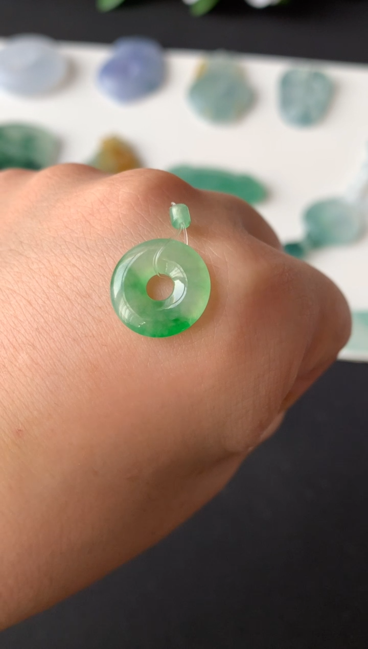 未镶嵌定制翡翠0366494937