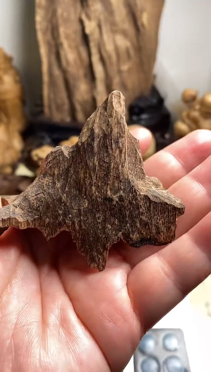 【闪购商品】沉香沉香碎屑越南沉香吊口料10克