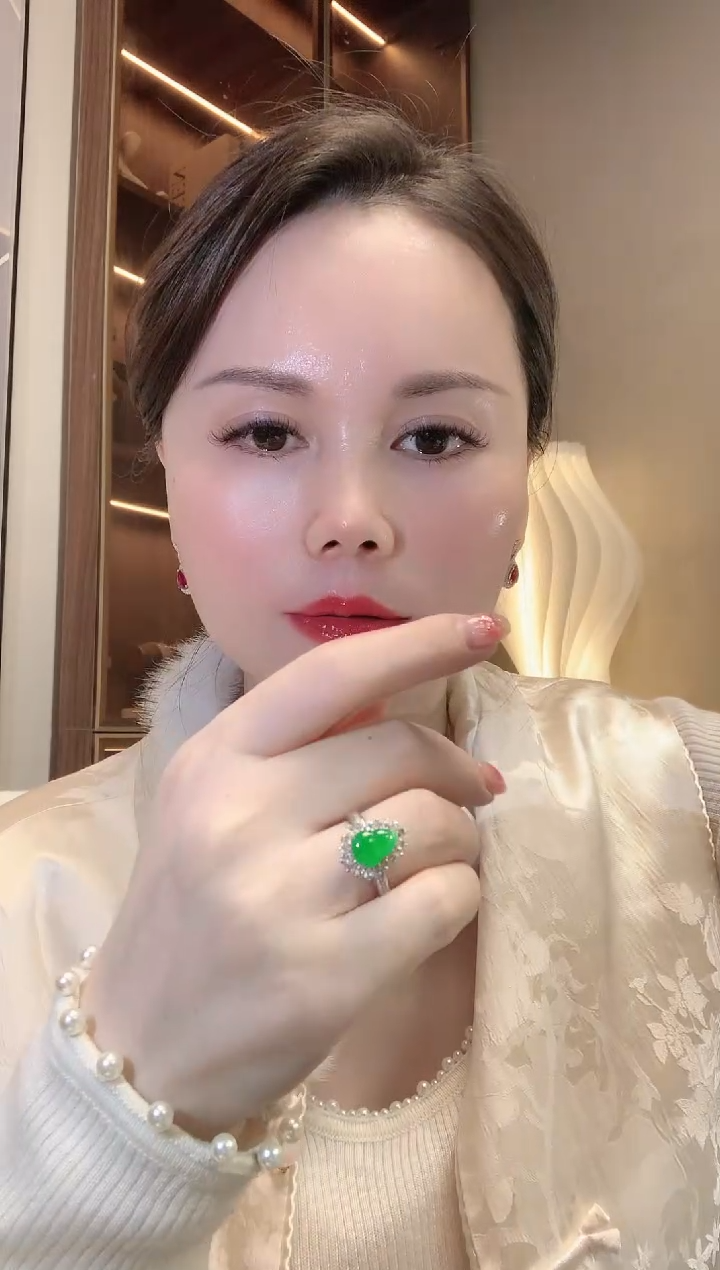 【闪购商品】翡翠戒指18K金镶嵌D99 翡翠