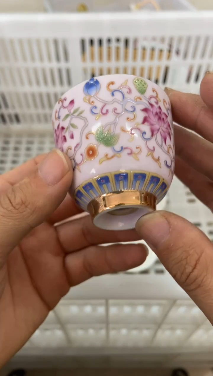 杯无运费险有瑕疵的摄影的产品有使用过的痕迹有点脏介意勿拍