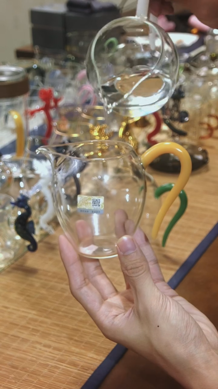 【闪购商品】黄玉清颜公道杯晶焱金标