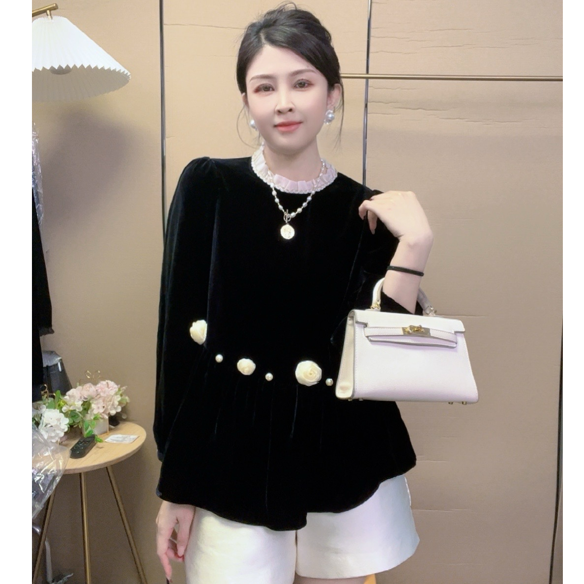 深圳南油慕慕 立体钉花珠气质显瘦桑蚕丝真丝丝绒上衣