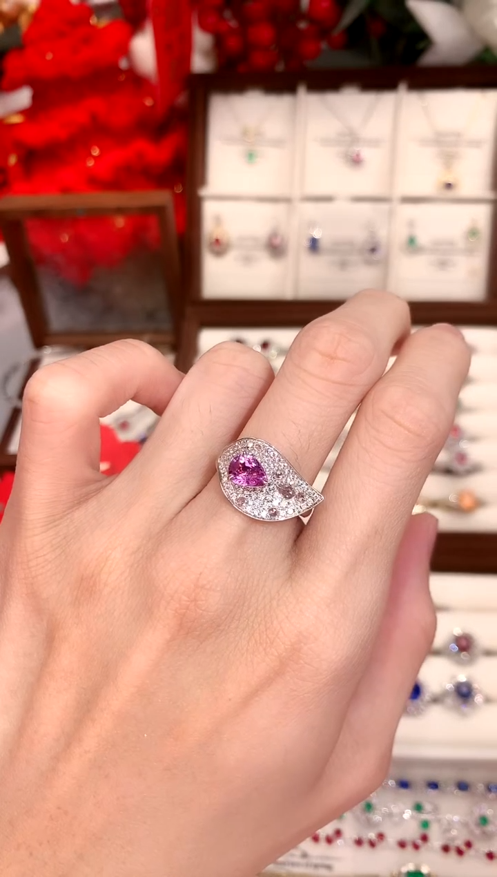 【闪购商品】彩色蓝宝石戒指18K金镶嵌1.18ct/天然宝石/七天无理由