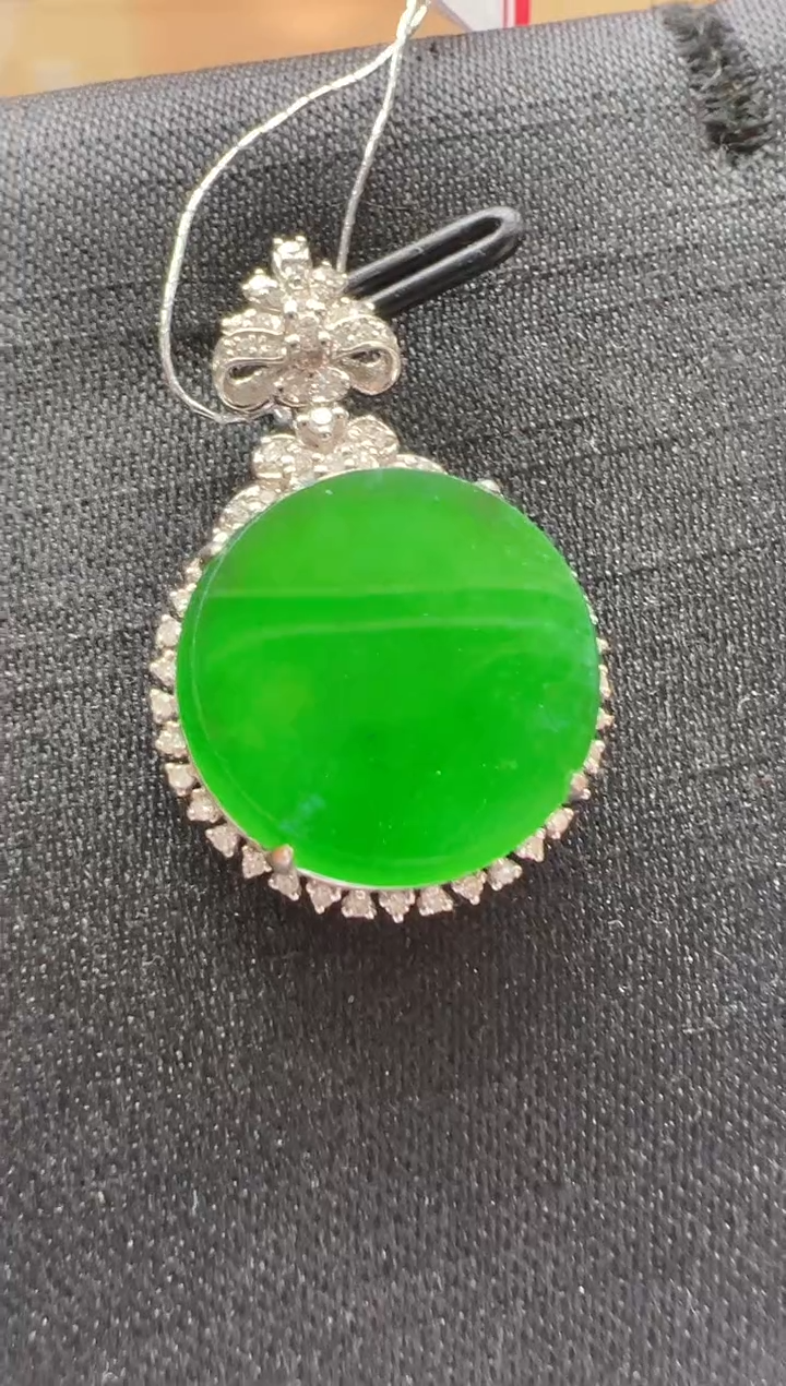 【闪购商品】翡翠吊坠(不含链)18K金镶嵌多样性团购发一件