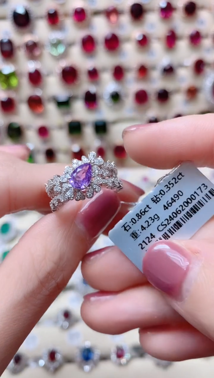 【闪购商品】彩色蓝宝石18K金戒指18K金镶嵌1