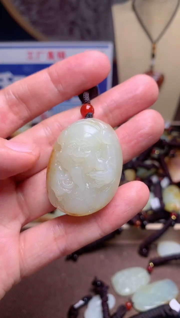 【闪购商品】和田玉颈饰未镶嵌1