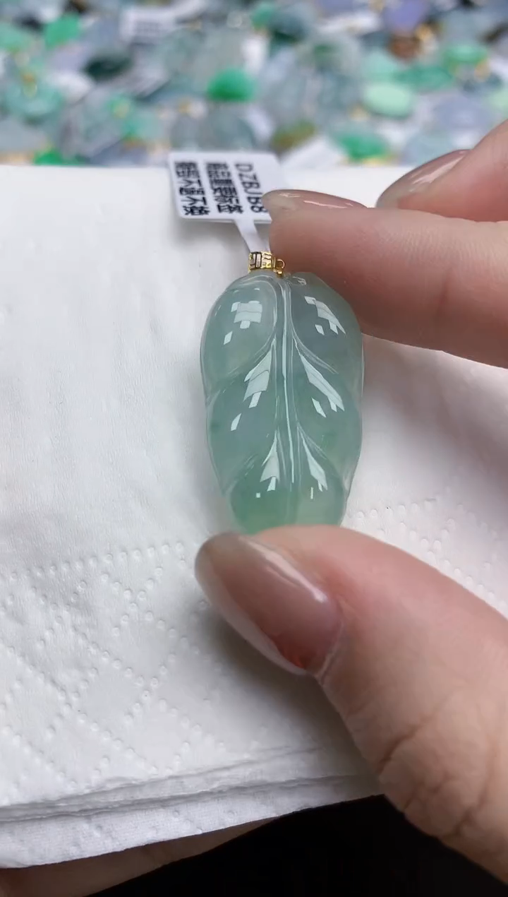 【闪购商品】翡翠颈饰18K金镶嵌天然缅甸翡翠A货