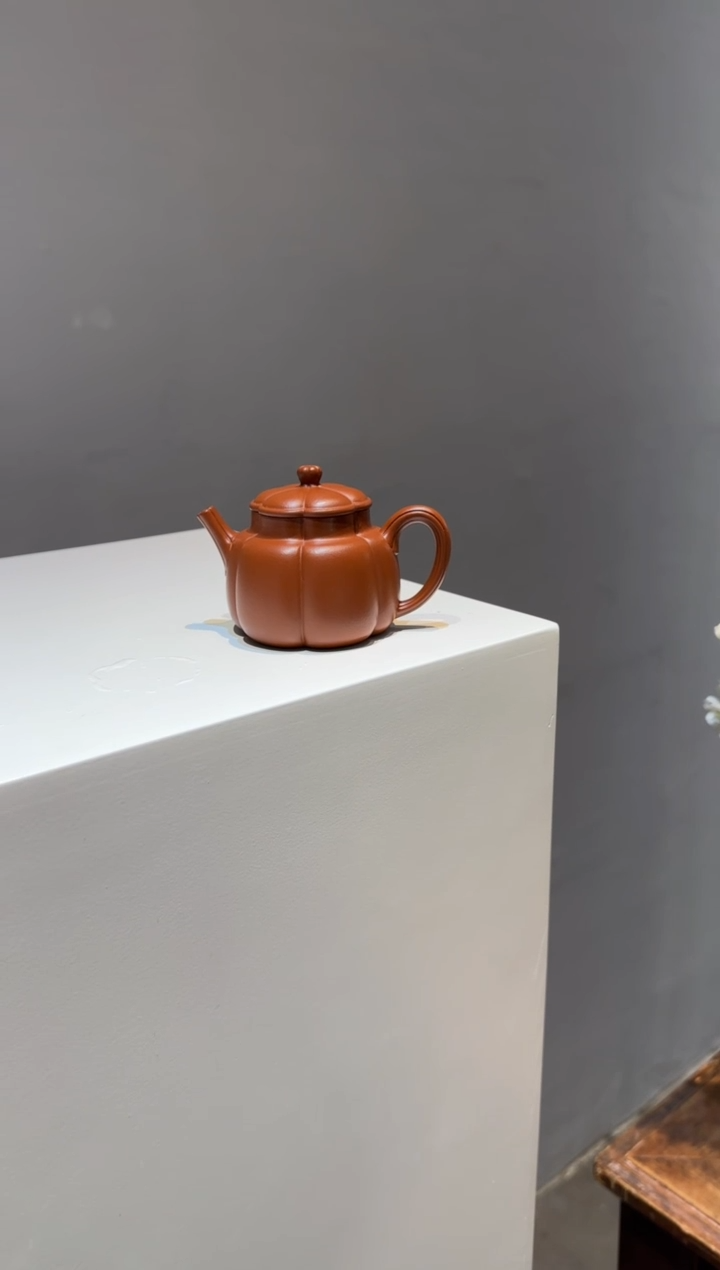 茶壶紫砂平***界繁花 朱泥