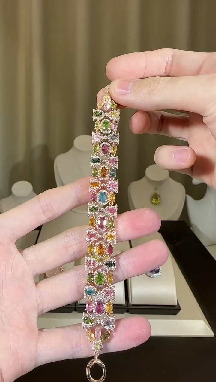 【闪购商品】碧玺手链银S925镶嵌玫瑰庄园设计款