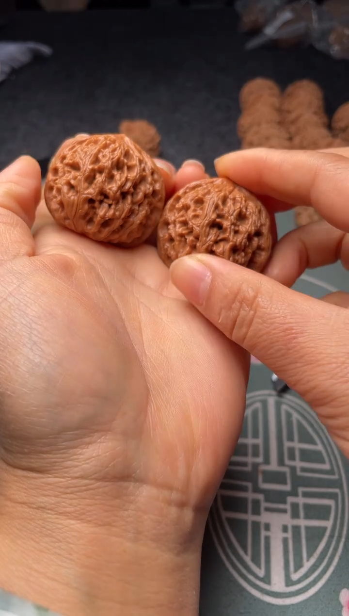 把件文玩核桃w34   水龙纹40尺