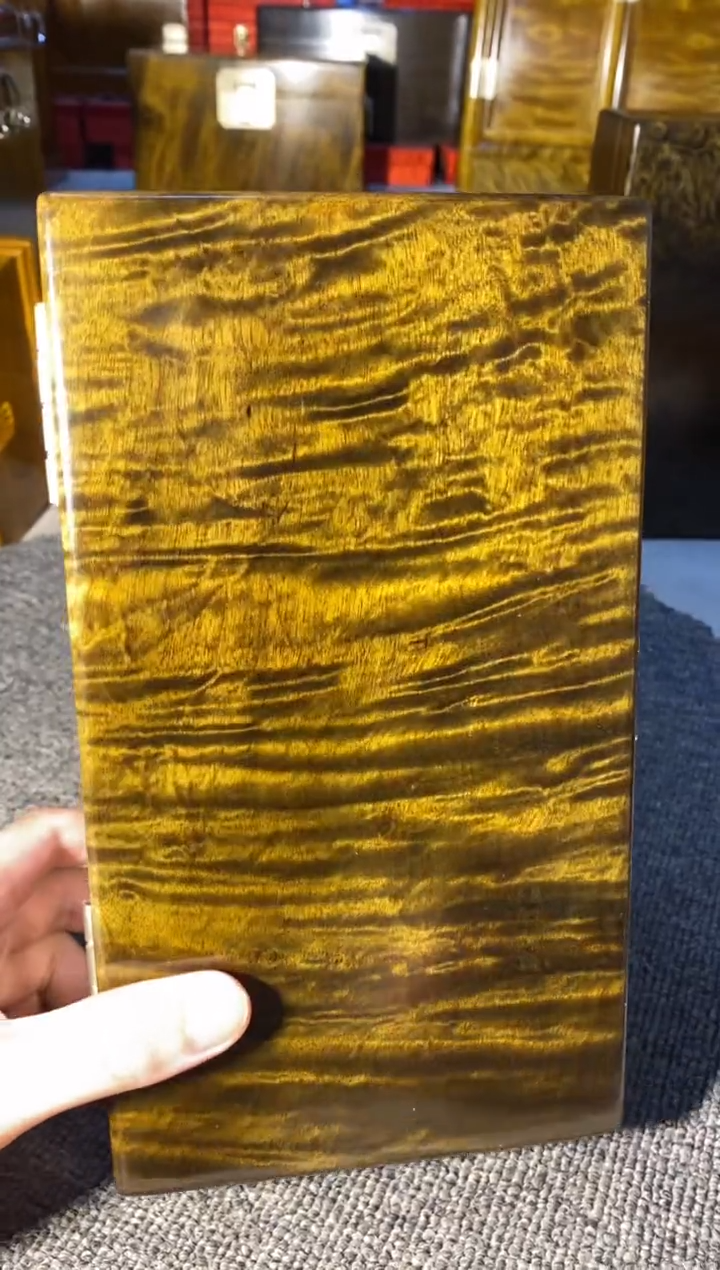 【闪购商品】金丝楠木艺阴沉首饰盒F8