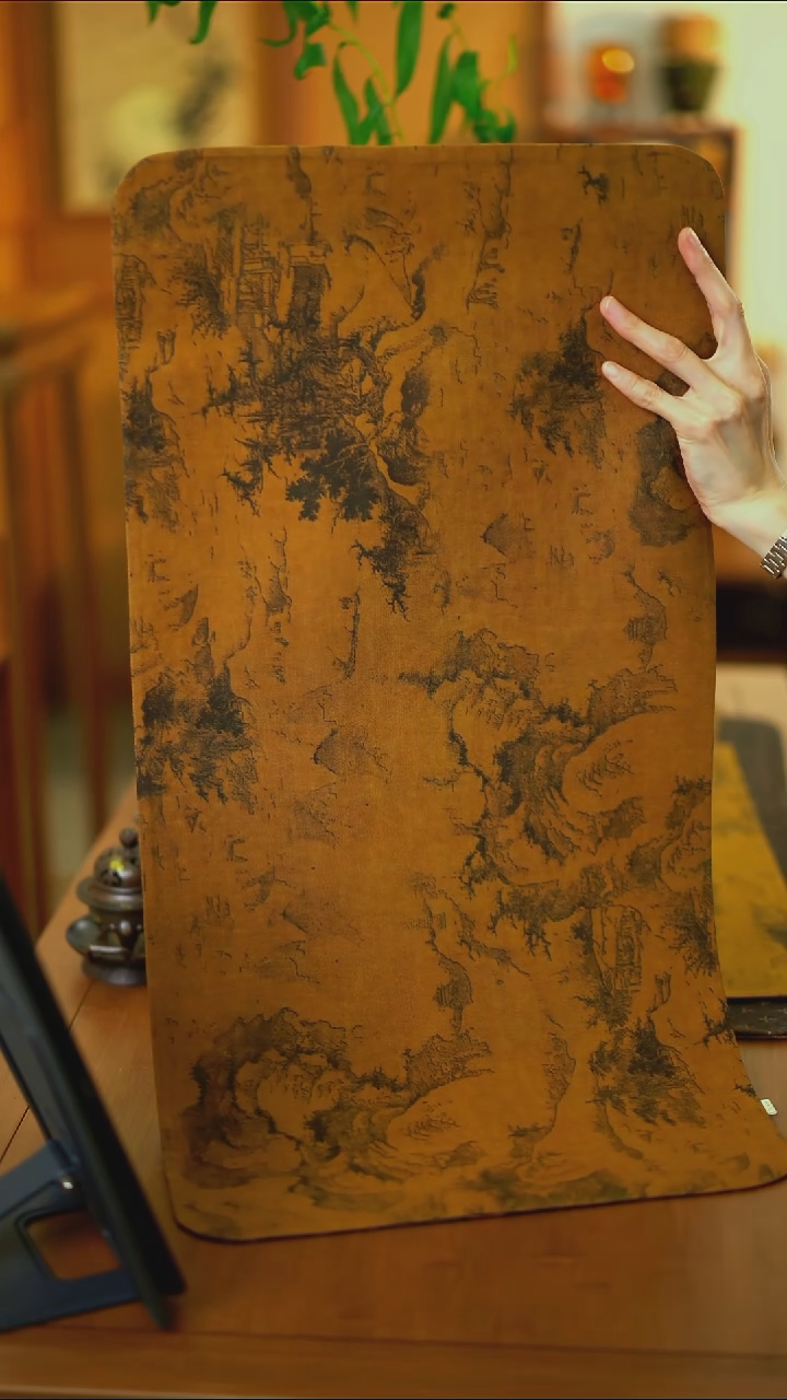 强势回归~旧山居图 65*33香云纱茶席