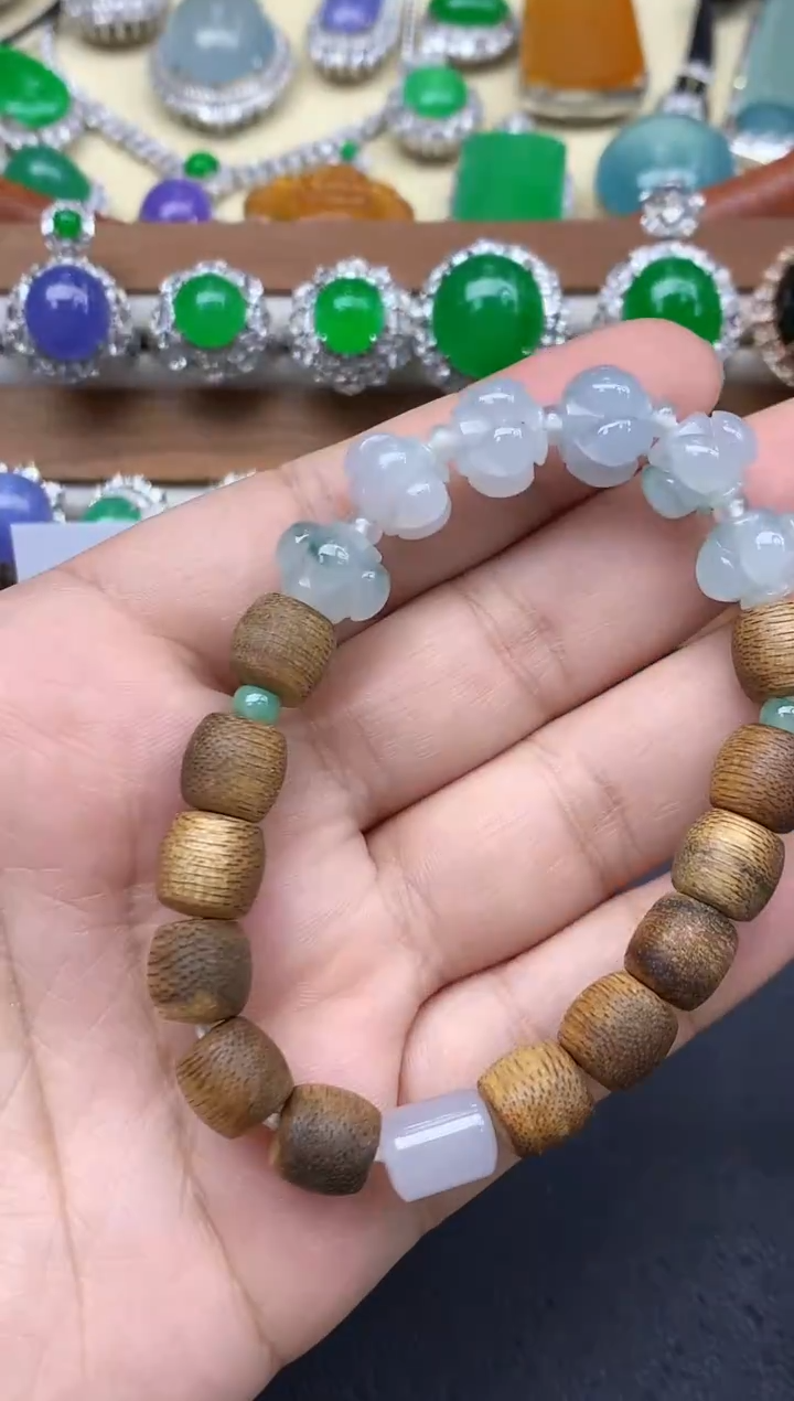 颈饰未镶嵌翡翠松*靜241-中国好珍宝