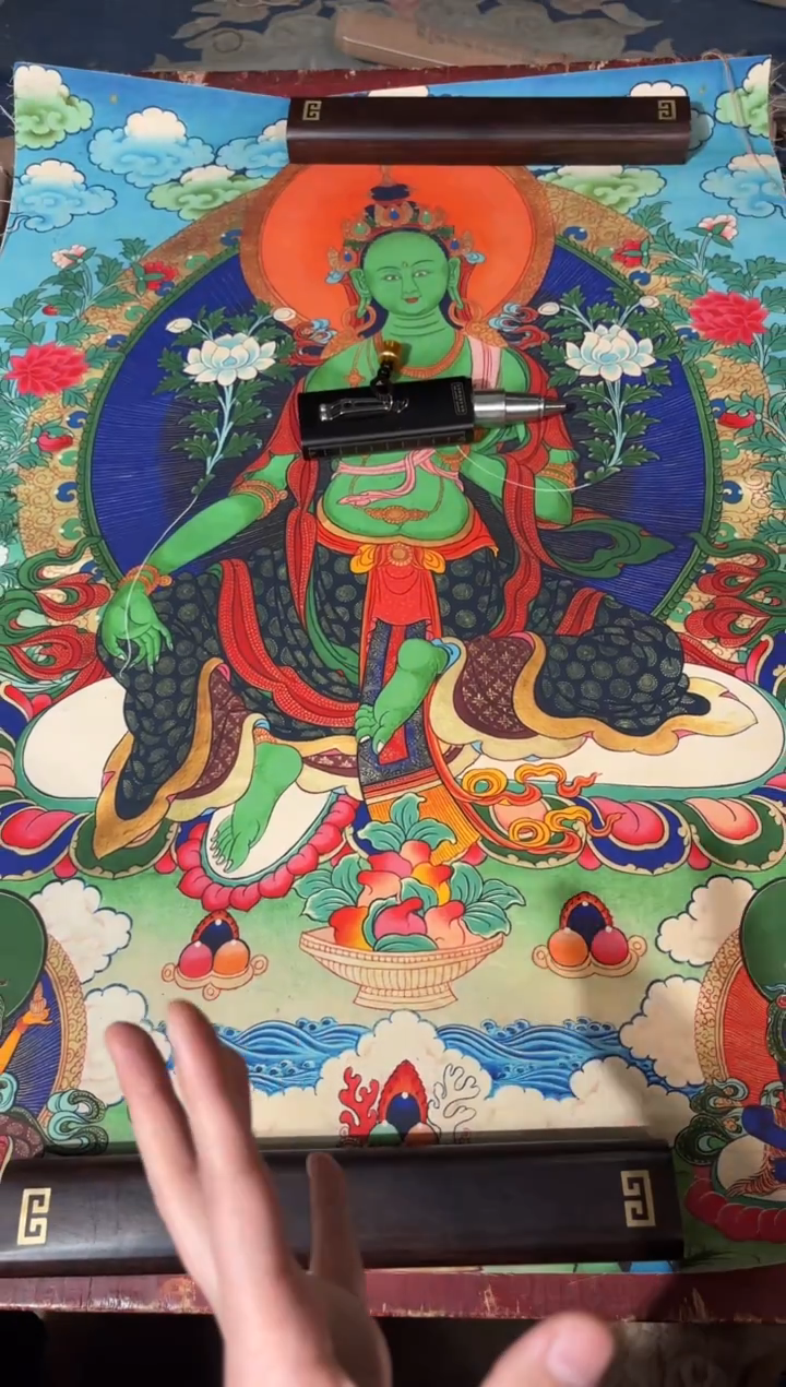 卷轴画龙妹的唐卡tk16