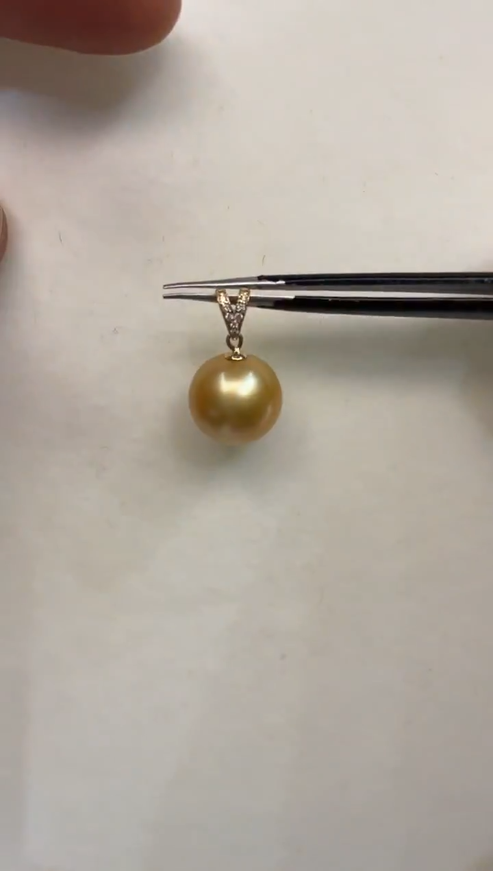 颈饰18K金镶嵌海水珍珠12-13