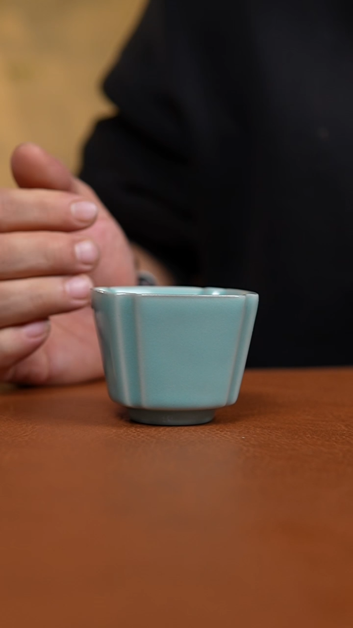 瓷片仿古天青精工四方杯一级