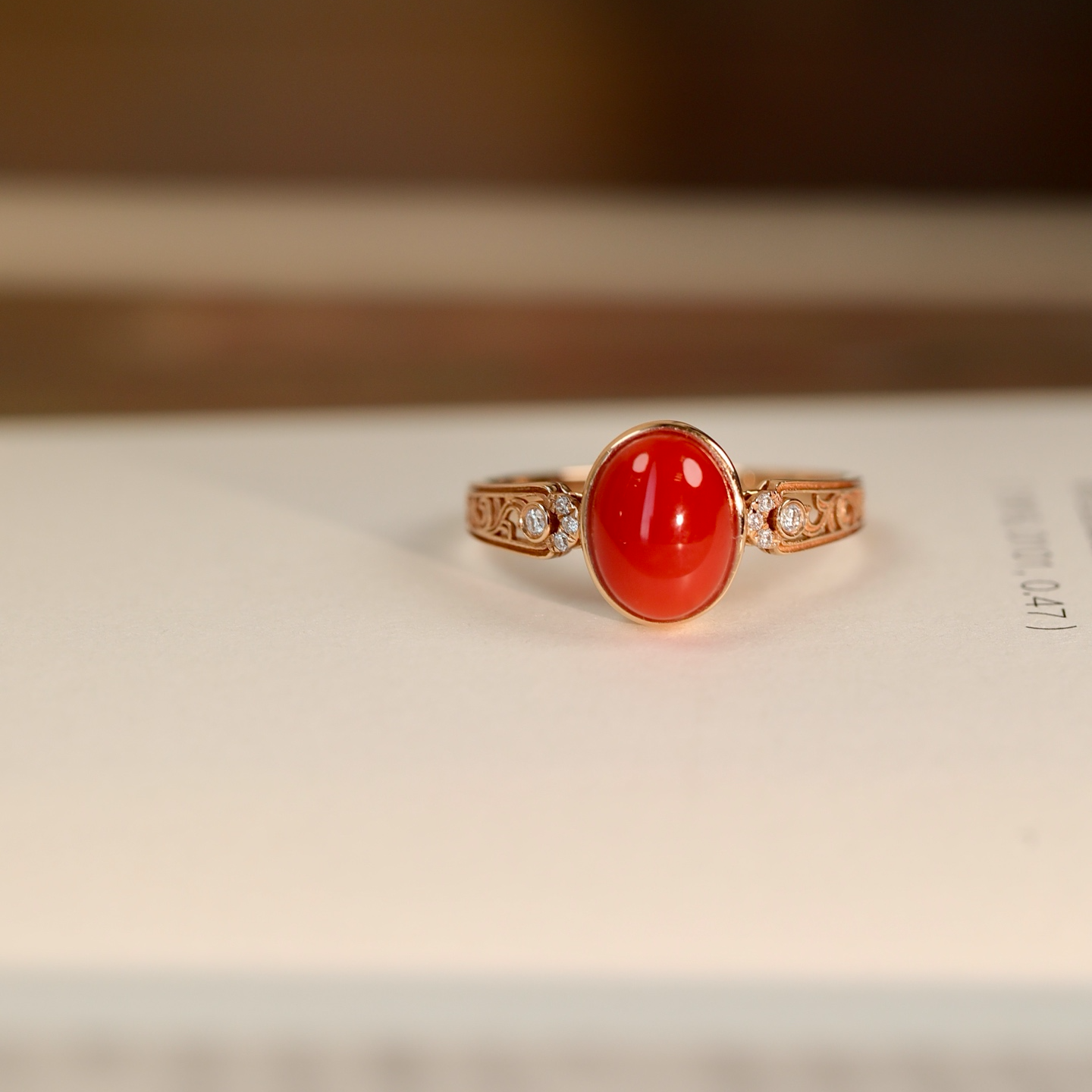 上品传承18k金天然珊瑚镂空戒指