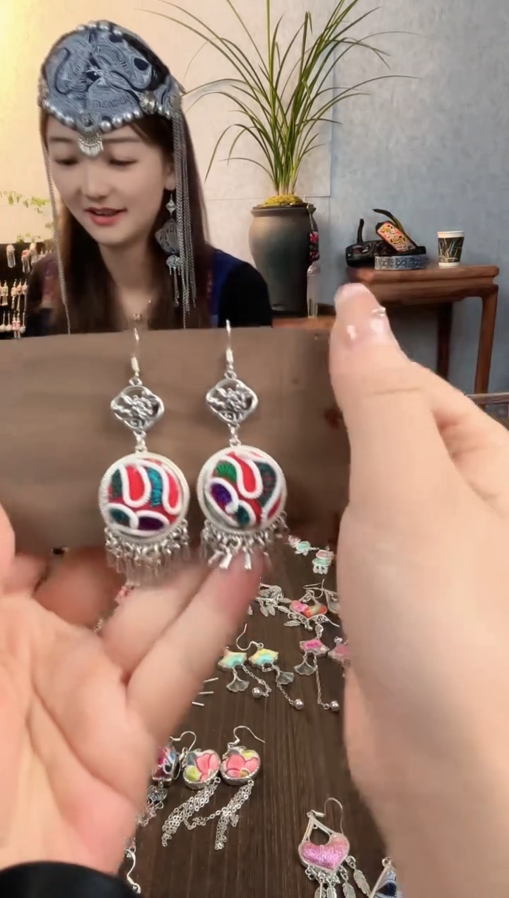 织绣织绣彩云南阁老绣饰品145
