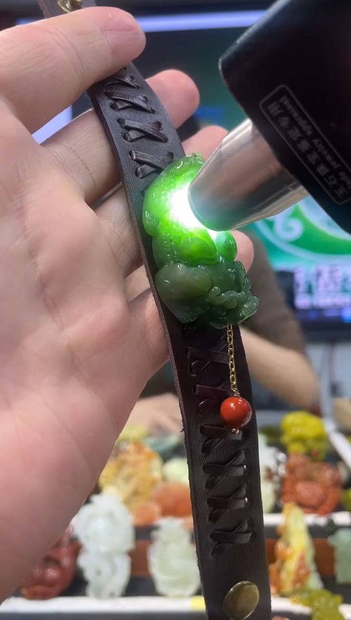 【闪购商品】和田玉手牌未镶嵌多样性发货*拍一发一