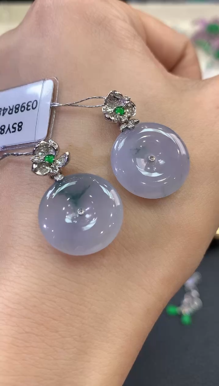 【闪购商品】翡翠吊坠(不含链)18K金镶嵌q1有色差多样性一件发货