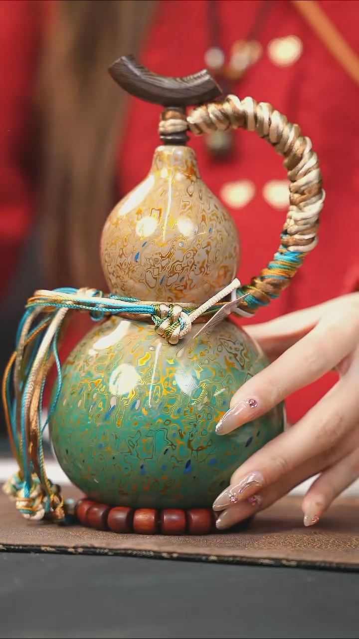 【闪购商品】WH242漆艺酒葫芦不包手串及旋转底座