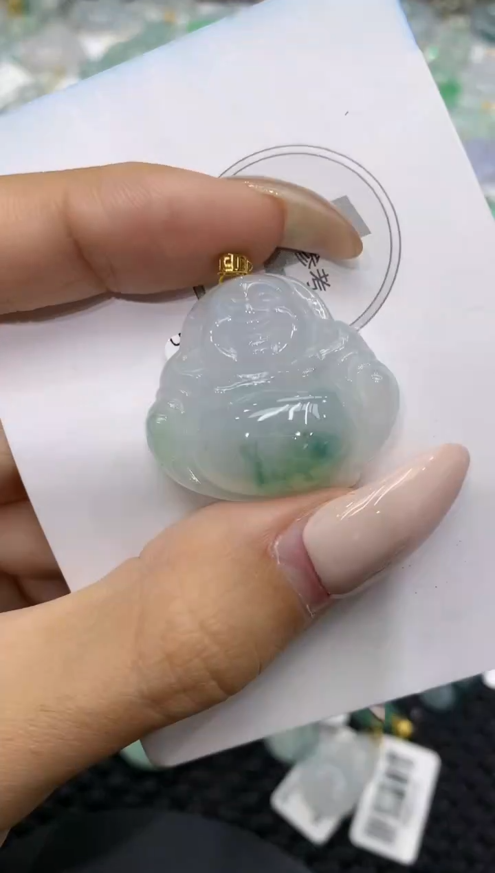 颈饰18K金镶嵌翡翠111111111111