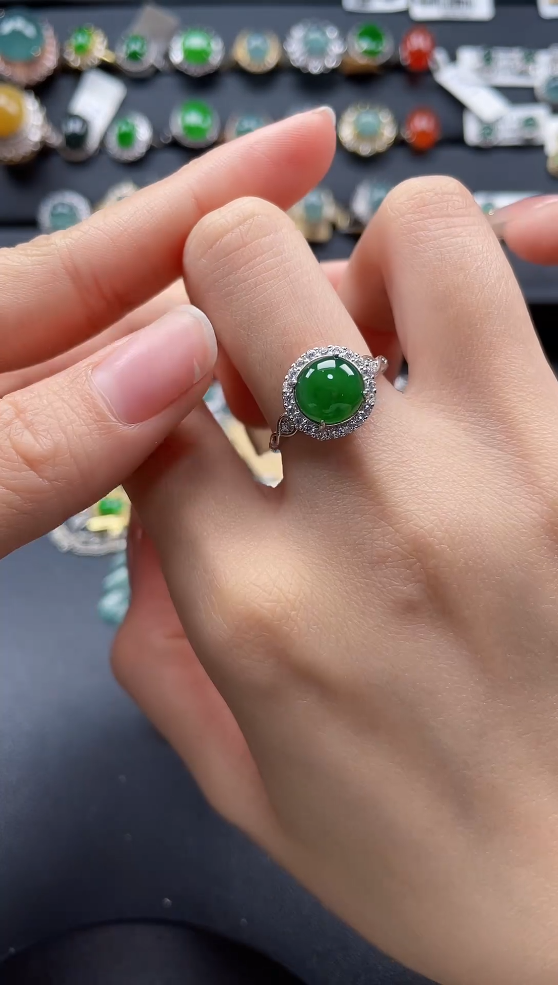 【闪购商品】翡翠戒指银S925镶嵌32525