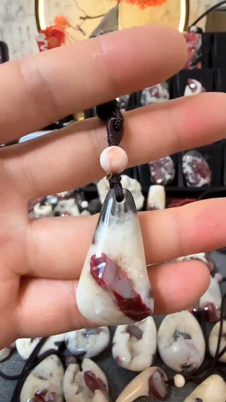 【闪购商品】天然辰砂大晶砂随行吊坠1