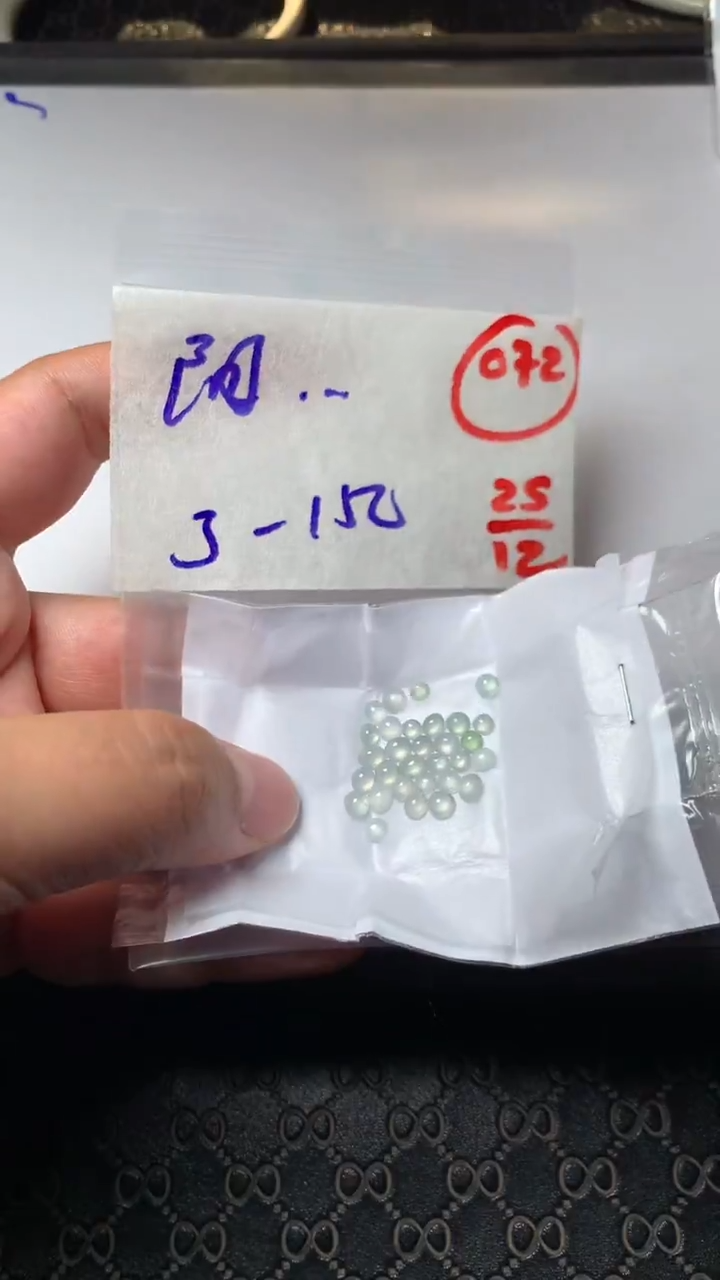 未镶嵌定制翡翠阳?缅甸天然翡翠A货72