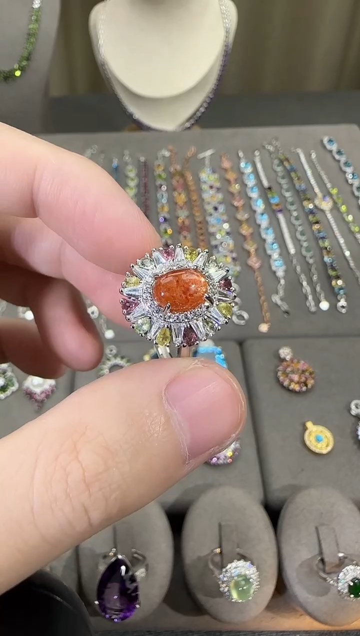 银S925镶嵌戒指日光石6*8mm戒指金太阳