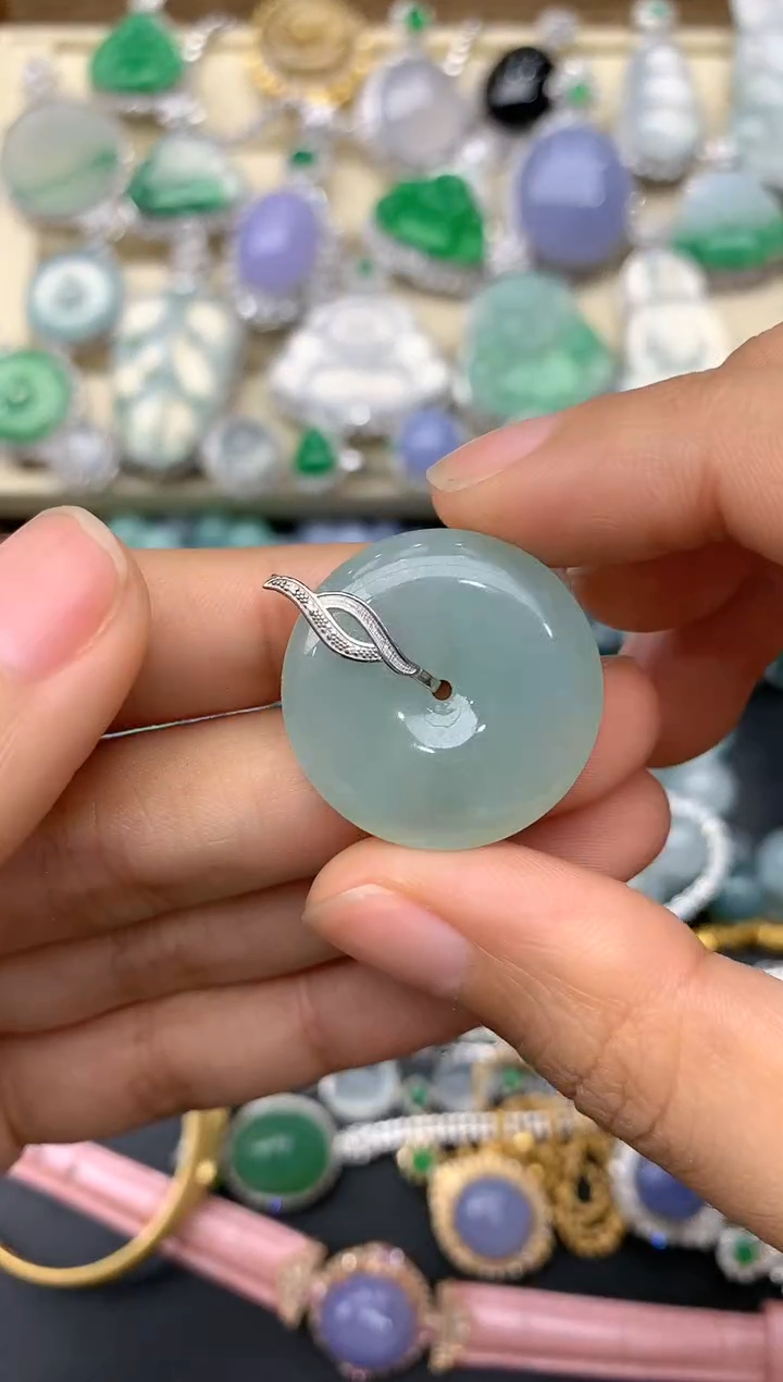 【闪购商品】翡翠颈饰18K金镶嵌61-中国好珍宝