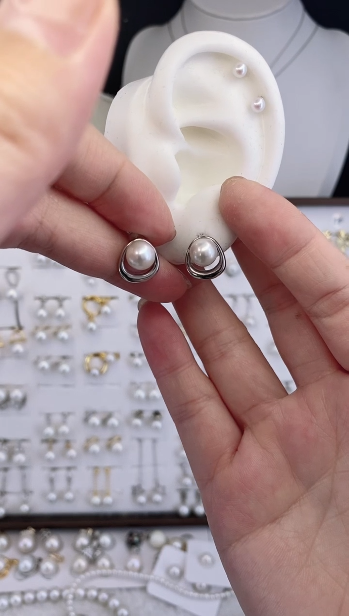 银S925镶嵌耳饰淡水珍珠卷*1111