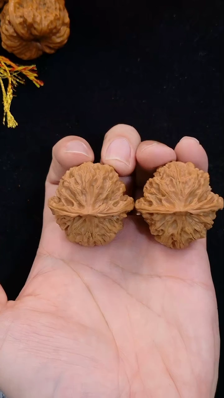 【闪购商品】文玩核桃吊坠40苹果圆