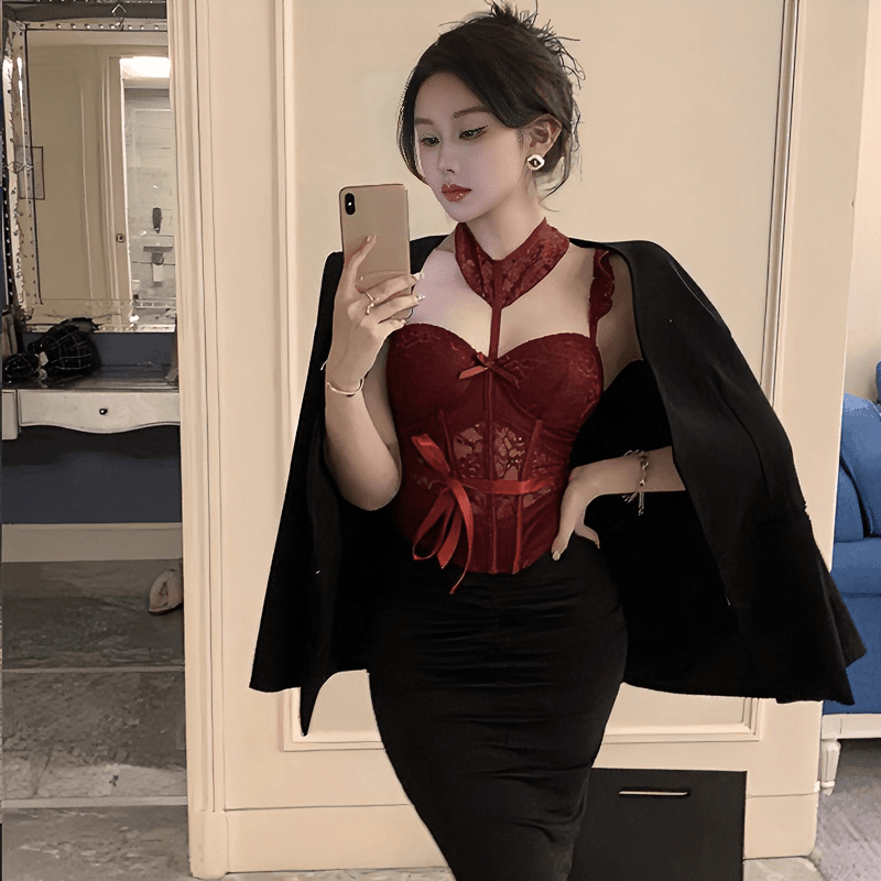 性感辣妹吊带镂空挂脖吊带显瘦蕾丝修身钢托圈棉垫复古欧美气质