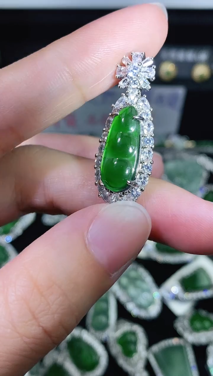 【闪购商品】翡翠颈饰未镶嵌精美翡翠-多样性只发一件F988